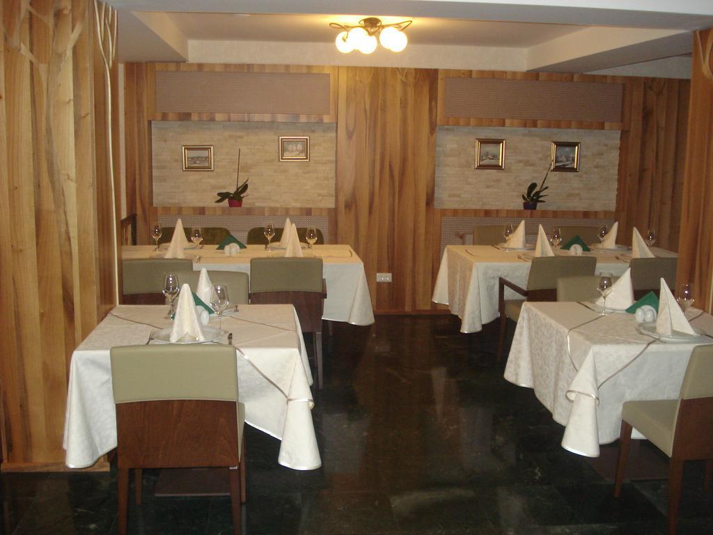 Hotel Miruna - New Belvedere Poiana Brasov Esterno foto